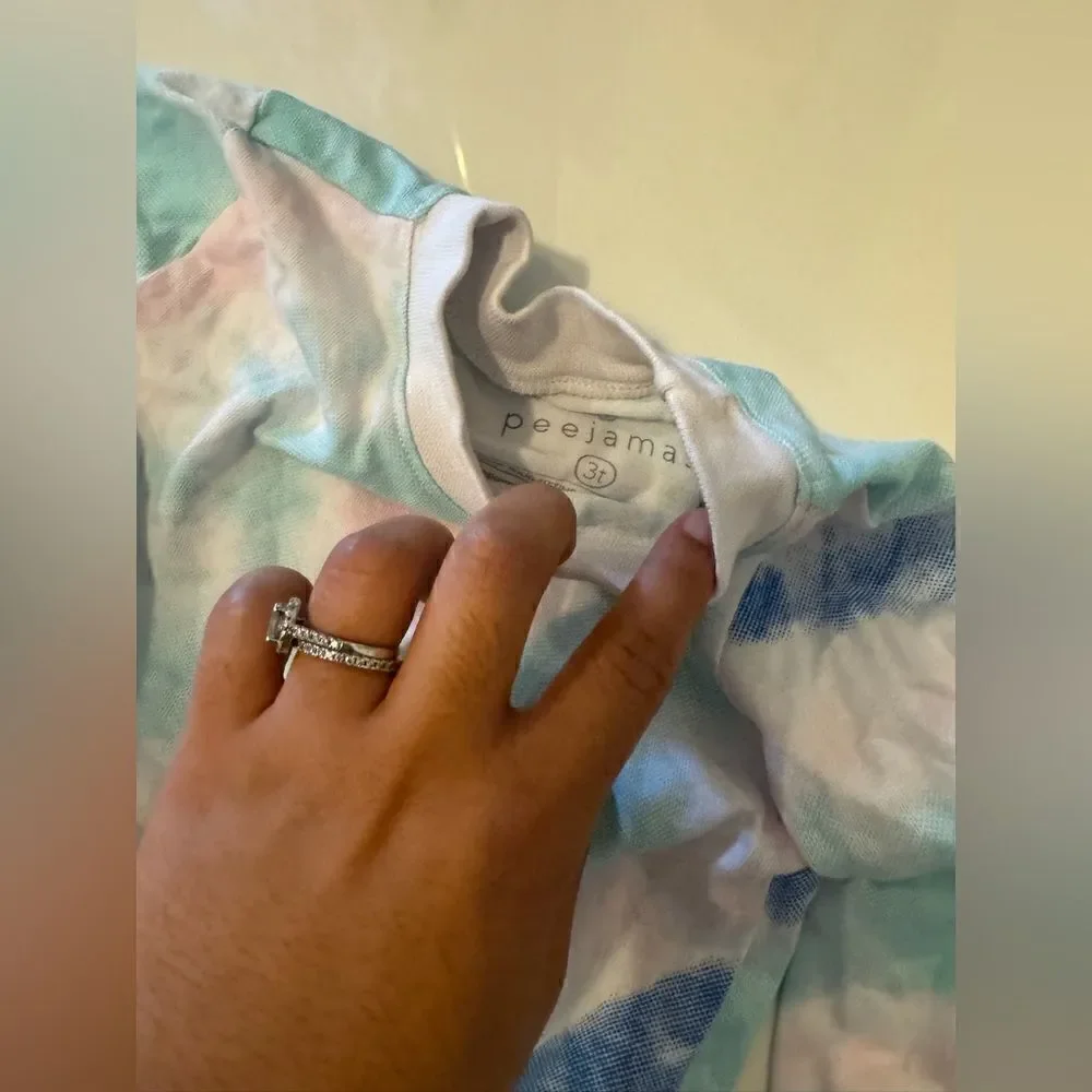 Peejamas #13  - Picture 5 of 7